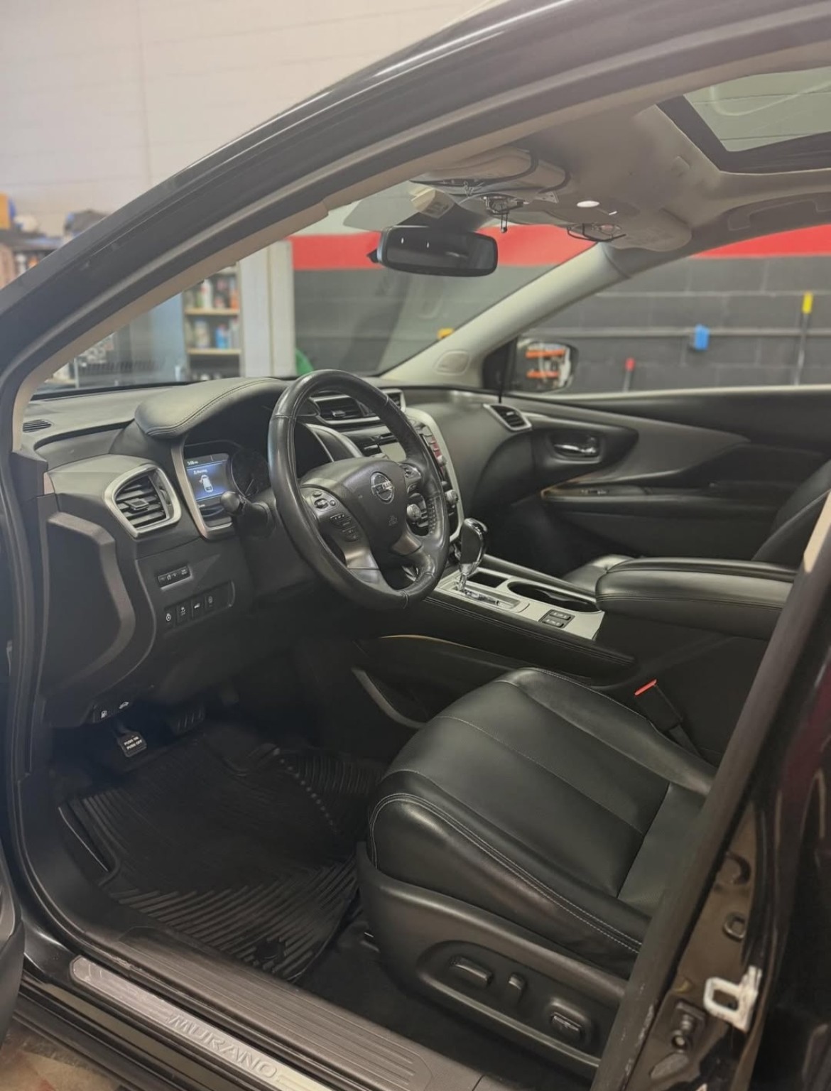 Antes Interior Detail